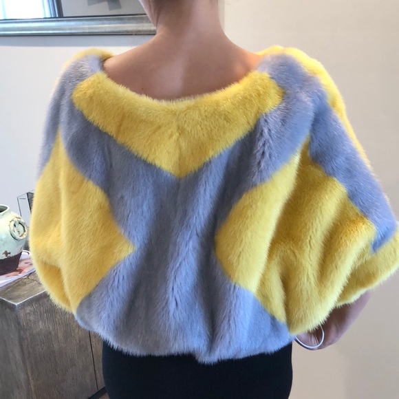 Real mink jacket. Can be worn two ways. - Picture 4 of 7